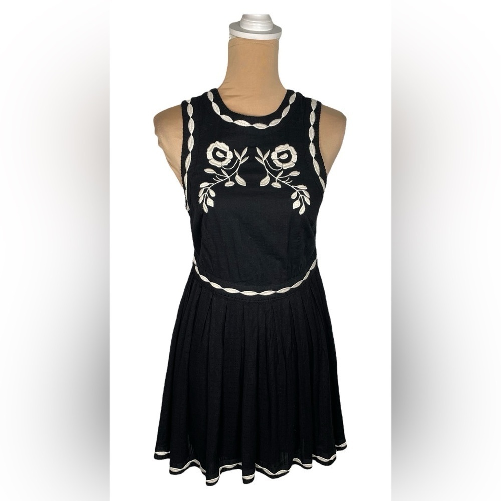 Free People Birds‎ of a Feather Black Embroidered Mini Dress Size 2 - Picture 5 of 15